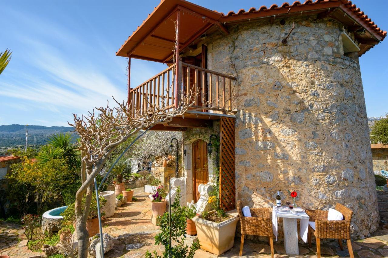 Traditional Windmill-Milos Kroustas Exterior photo