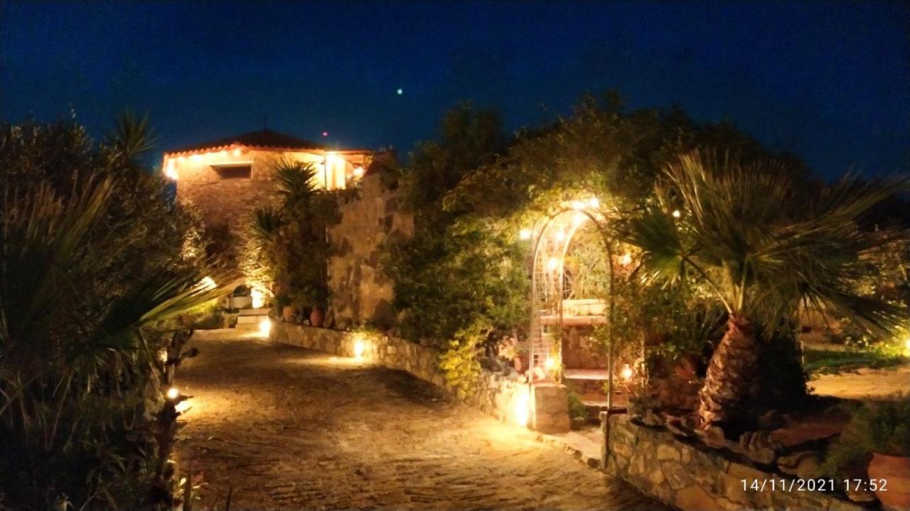 Traditional Windmill-Milos Kroustas Exterior photo