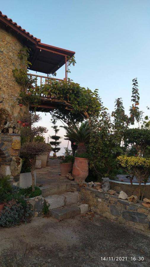 Traditional Windmill-Milos Kroustas Exterior photo