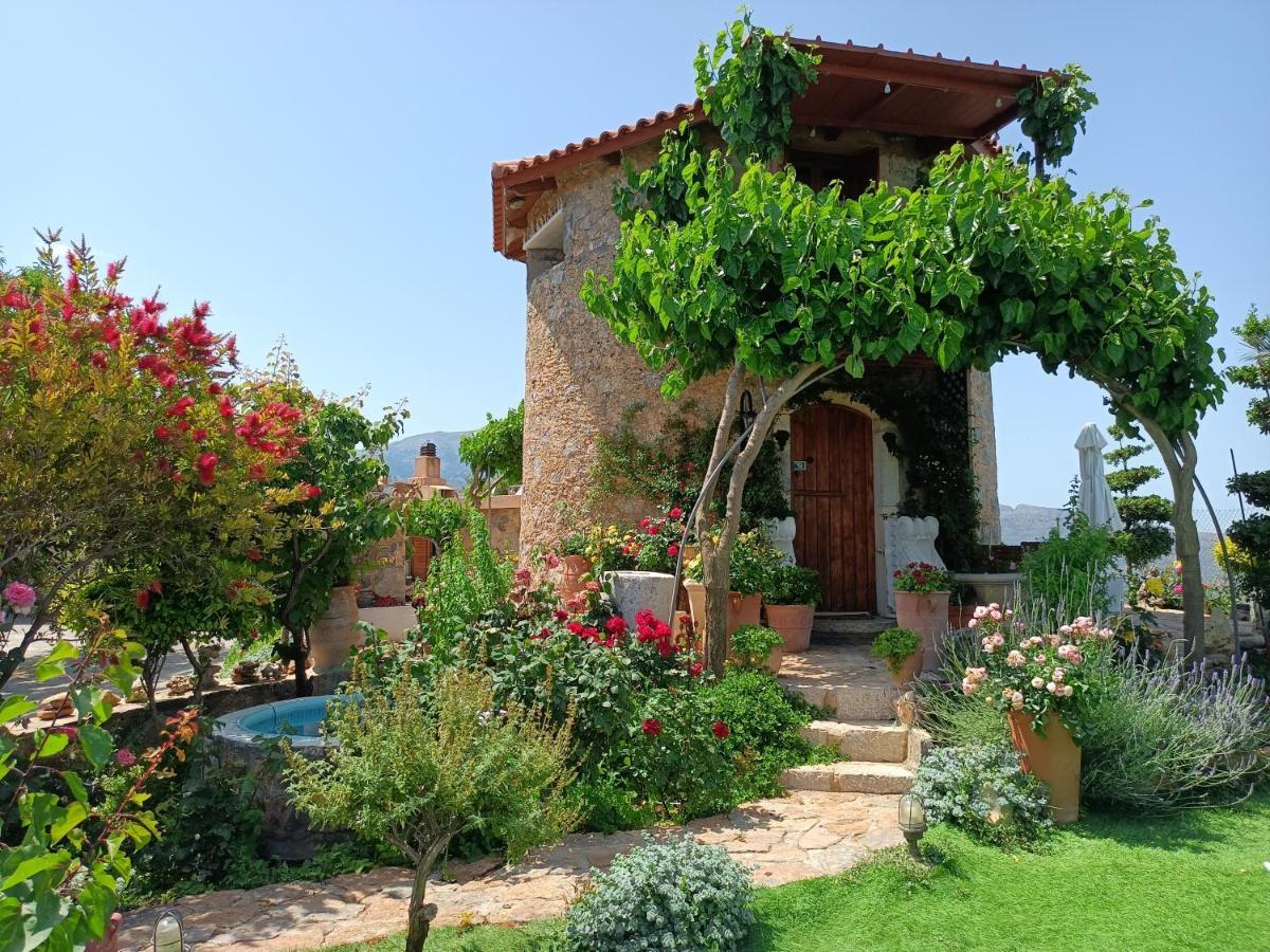 Traditional Windmill-Milos Kroustas Exterior photo
